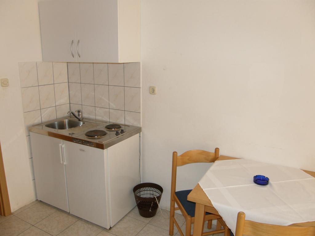 Guest House & Restaurant Adriatic Klek Exterior foto